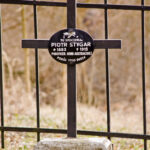 Krzyż na grobie Piotra Stygara