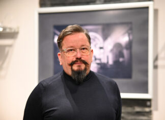 „Bez Wyjaśnień” w Jasielskim Domu Kultury. Fotografie, które nie musiały wszystkiego dopowiadać